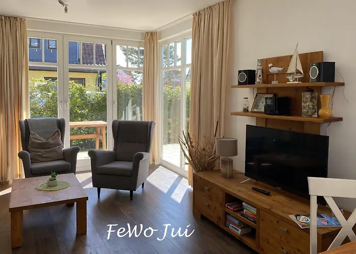 Haus Jui * 青斯特